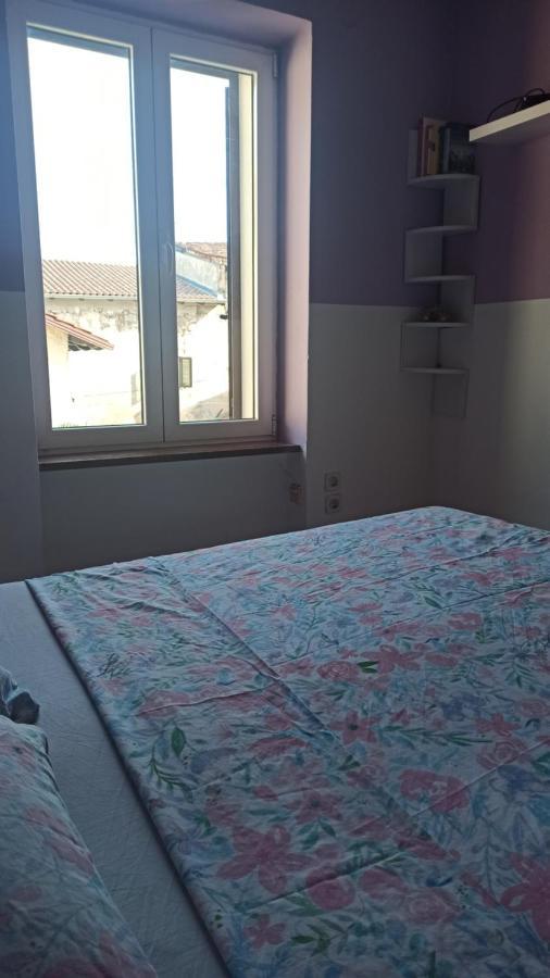 Apartman Paola Laurana Esterno foto
