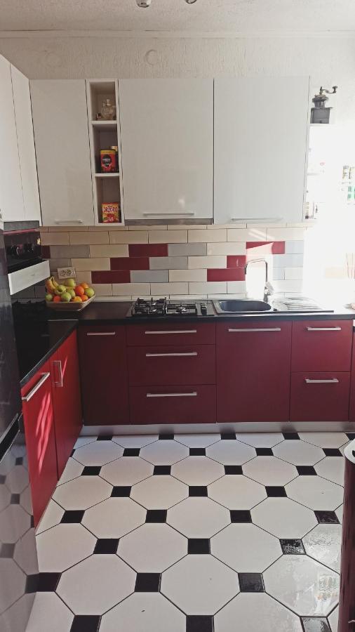 Apartman Paola Laurana Esterno foto